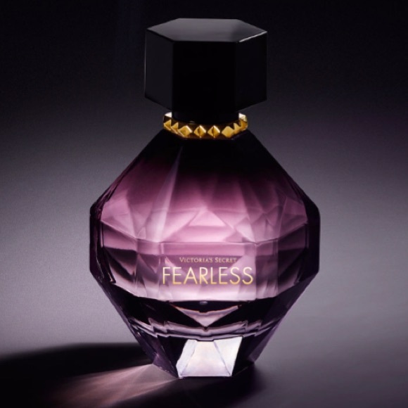 Victoria’s Secret FEARLESS fragrance for her 100 mL / 3.4 fl oz - Picture 9 of 12